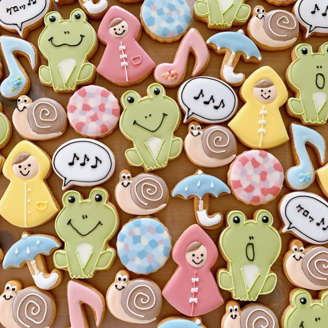 6月の工房販売もよろしくお願いします✨️

#梅雨クッキー
🐸☂️🎶

6月
1木、2金、8木、9金12:00まで、15木、16金、22木、23金、29木、30金
10:00-16:00
扶桑町南山名森32-1
googleマップで出ます🚗 ³₃
※15時以降は通学路になるので気をつけて来てください🙏

1人でやってる小さなお店になります✿
作業しながらの対応になりますが、よろしくお願いします✨️

🌼🌼
#扶桑 #犬山 #江南 #小牧 #各務ヶ原 #天然色素アイシングクッキー 
#天然着色料  #手土産 #アイシングクッキー教室 
#アイシング #アイシングクッキー  #ロイヤルアイシング  #クッキー  #ノベルティ  #プチギフト #プレゼント 
#cokkie #icing #royalicing #icingcookies
#jolisfils⁡